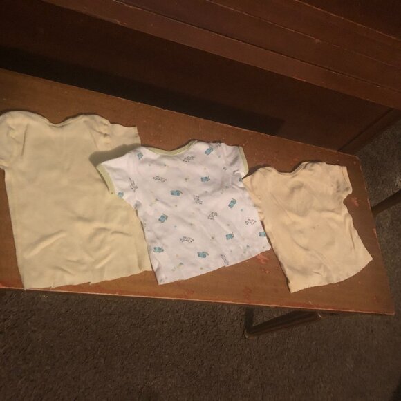 Lot 3 Baby Neutral 0-3 Month T-shirts Yellow Elephant Bundle Capsule Minimal - Picture 2 of 6